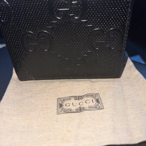 Men’s Gucci Wallet - Picture 3 of 3